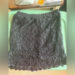 Great condition! Iris Los Angeles Women’s Mini Skirt Size Medium